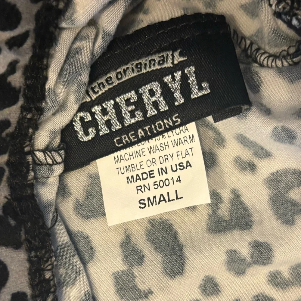 Cheryl Creations Leopard Print Ruffle Skirt- size small 7/8